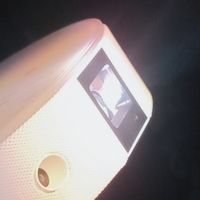 坚果G9S投影仪：百寸巨幕观赛利器