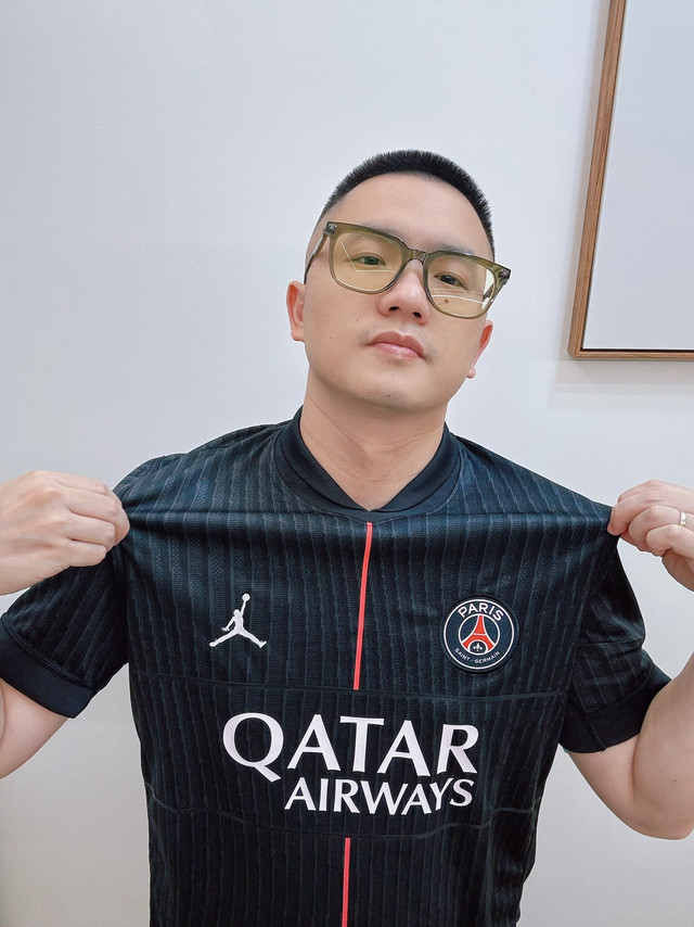 大巴黎Jordan球衣，栗子头发型变帅穿搭❗