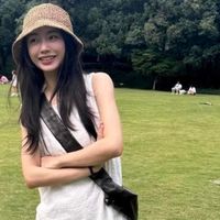 夏天的鞋子应该怎么选？试试黑色鞋子不会错，皮鞋、布质鞋都能选