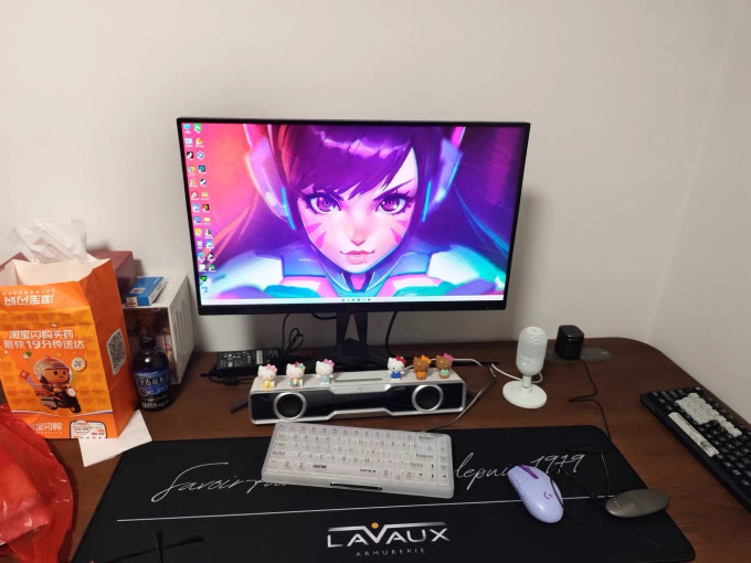 显示器