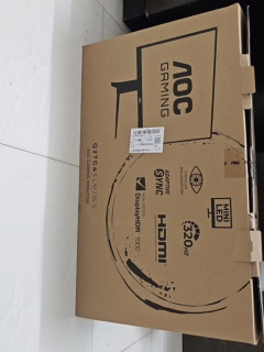 AOC AGON显示器：桌面C位之选