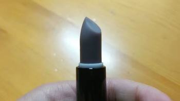 男生也该好好护唇✨AMR 男士润唇膏，保湿防裂，自然提色不娘气