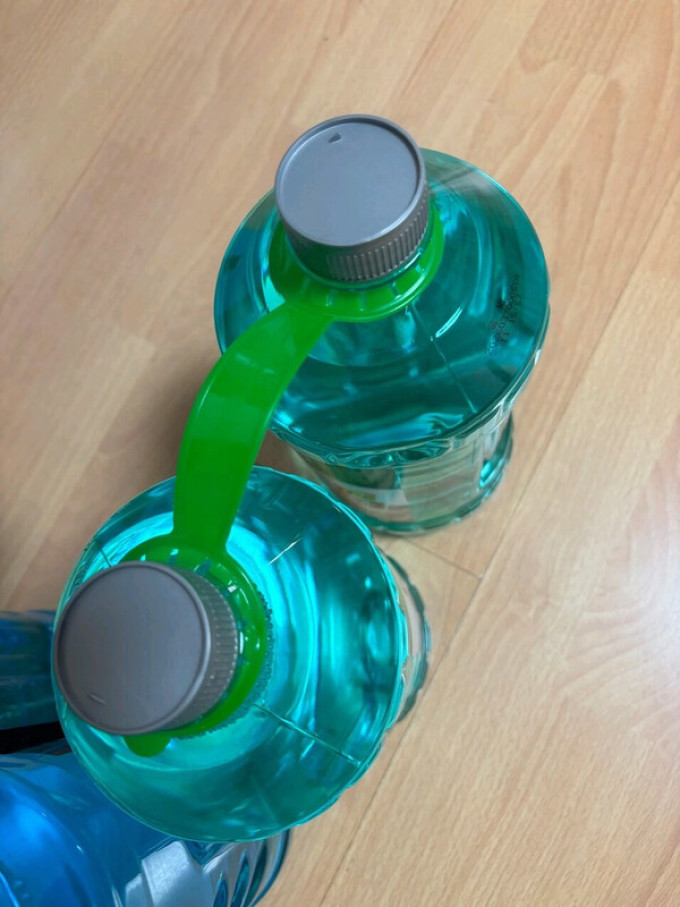 龟牌玻璃水