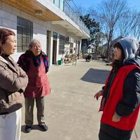 回乡改造老屋，如何化解邻里矛盾？