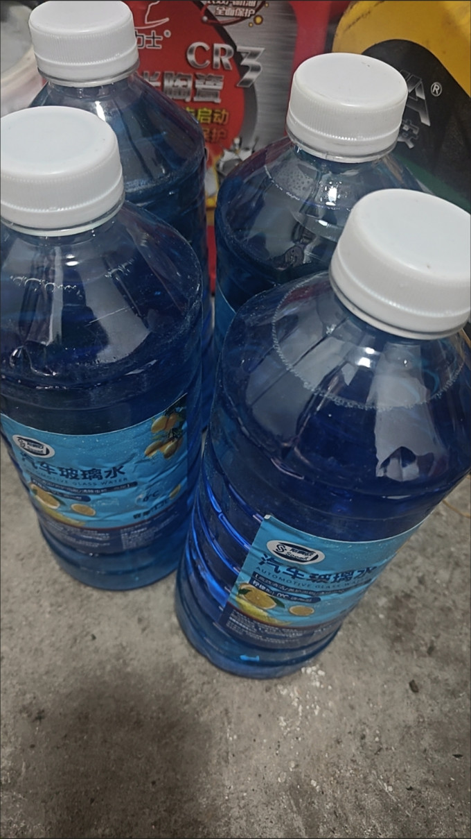 龟牌玻璃水