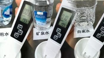 3块钱的国产水和15块进口水差在哪？90%是品牌税