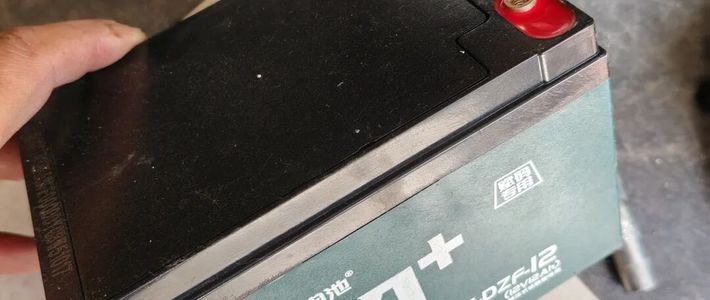 旧电瓶别乱卖！整组回收多赚30%，这些型号最值钱
