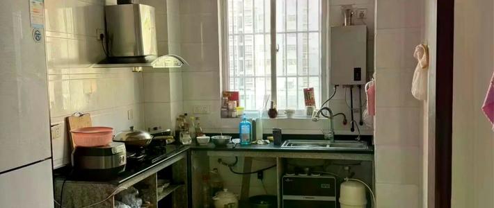 水槽别乱买！4款实测+8大避坑指南，选对才不后悔