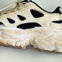 三款热销小白鞋清洁剂实测：谁真能去黄不伤鞋？