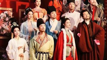 汉服写真爆火背后：是文化沉浸还是流水线复制？
