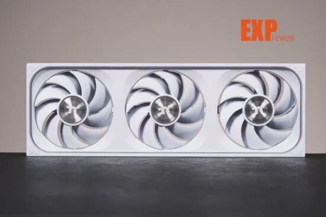 Thermaltake 钢影·时空 360风扇图赏:联排设计+无限镜,装机方便又好看