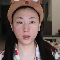 无妨低敏矿物粉饼遮瑕版测评：9小时持妆与多场景实测