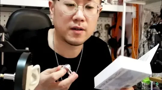 BLON BOOK百元双动圈耳机评测：解析与低频兼具的性价比之选