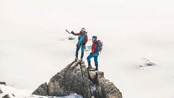 徒步背包怎么选？Osprey云层 vs MILLET觅乐，一篇讲透适合你的那一款