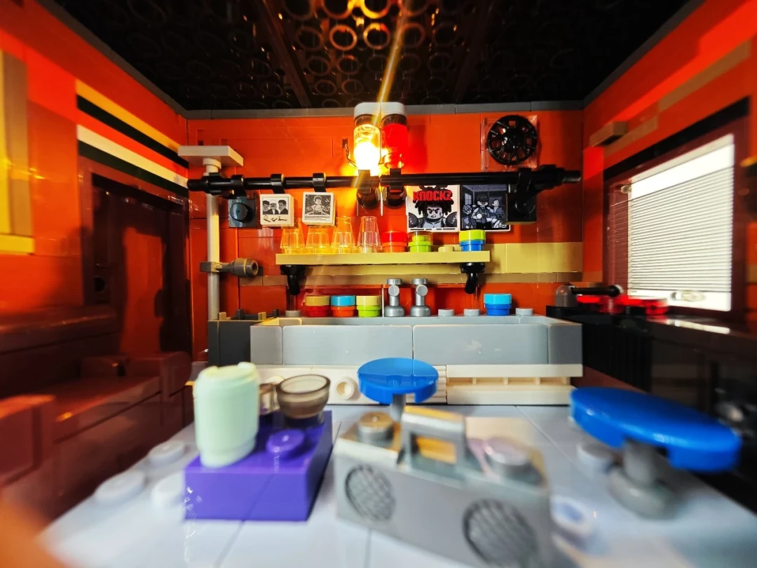 复古氛围感拉满!Lumibricks美式街角照相馆积木沉浸式开箱