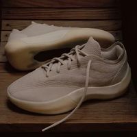 CLOT和Thug Club联名鞋怎么选？一篇说清谁更值得买