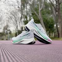 300元跑鞋怎么选？缓震通勤选耐克Pegasus 41，提速训练认准李宁赤兔9