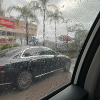雨天刹车差2米就可能出事！三款热门SUV轮胎实测，谁才是真安全？