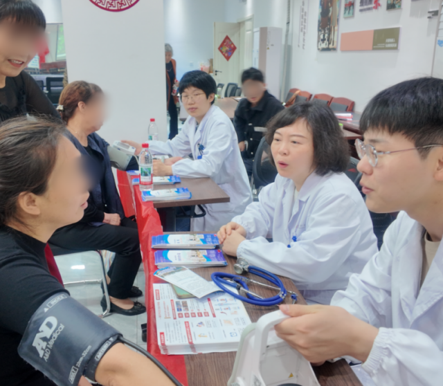 痛风急性发作新选择：即用型生物药获批，一针长效控炎