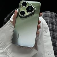 2亿像素长焦真香？华为Pura 90 Pro Max vs vivo X300 Ultra实测对比