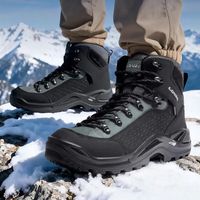 LOWA逆行者4.0 vs LA Sportiva TX5 GTX：重装硬核派和灵活舒适派谁更胜一筹？