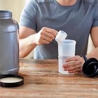乳清vs酵母蛋白粉怎么选？肾健康、吸收率、适用人群一次说清