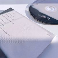 实体CD没死，只是变成了粉丝经济的入场券
