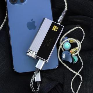 两千元小尾巴谁真能打？实测三款旗舰，只有一款不用加钱就能听好
