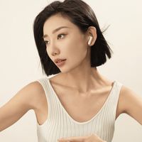 三款骨传导耳机横评：谁在音质、漏音和佩戴上真正赢了？