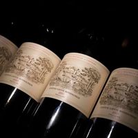 999元买的“拉菲”根本不是真拉菲？揭秘千元红酒里的品牌陷阱
