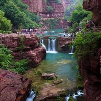 258元玩遍山西50+景区 vs 99元畅游云台山，哪张年卡更回本？