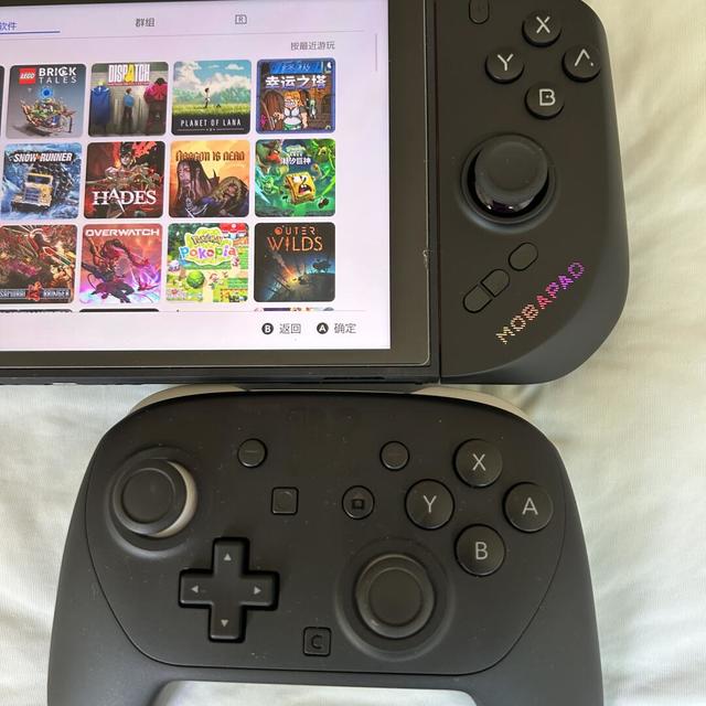中小手选魔派S1，大手党冲澳加狮J20？百元Switch手柄怎么挑才不踩雷
