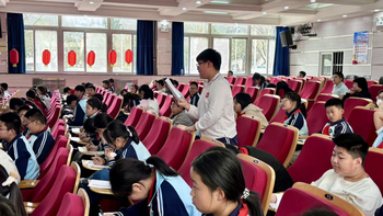 3-7岁财商绘本怎么选？小兔子VS动物有钱了，哪套更适合中国娃？