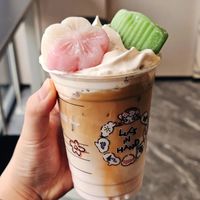 樱花拿铁怎么选？瑞幸VS星巴克，一篇说清谁更值得买