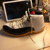 AJ1、AJ11、AJ39尺码怎么选？宽脚/通勤/实战用户避坑指南