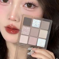 3CE三款冷感眼影盘实测：谁真冷谁伪冷？黄皮选错显脏！