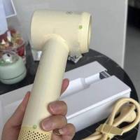有娃家庭怎么选？徕芬SE 2和追觅G20 Pro吹风机实测对比