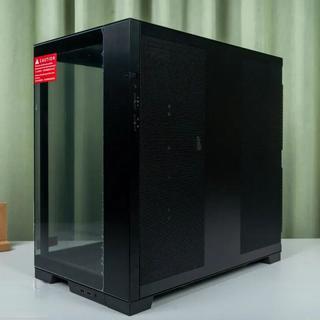 海景房vs实用派机箱：散热防尘谁更扛打？