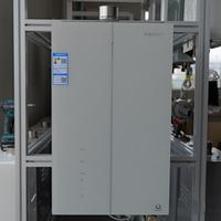 母婴家庭选燃气热水器，卡萨帝CX5和美的M10S谁更值得入手？