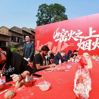 石湾公仔的传承困境与IP联名破局之路