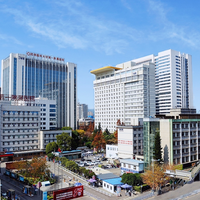 小病大病都能住特需？两款中端医疗险深度对比避坑指南