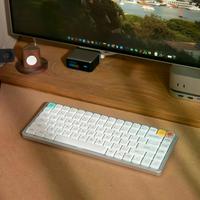 NuPhy Air75 V3 vs 洛斐小顺青春：续航、手感、连接谁更胜一筹？