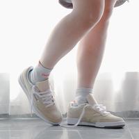2026小白鞋怎么选？三款爆款实测：宽脚、通勤党、环保控各有所爱