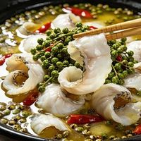 清爽派VS重麻党：德庄青一色和饭巢青花椒底料怎么选？