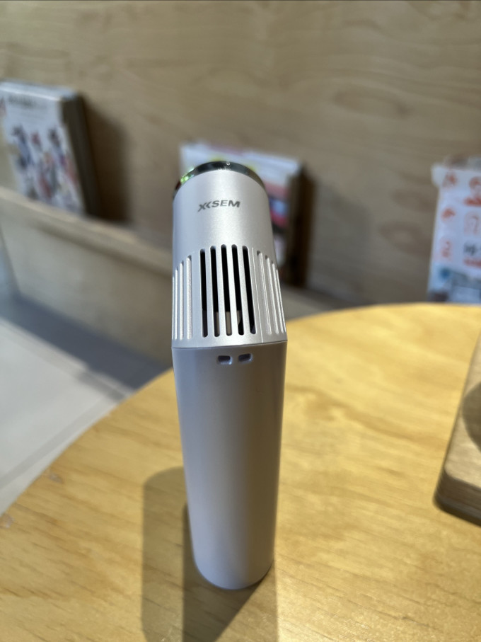 西圣手持风扇