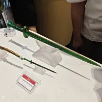 两款青竹蜂云剑对比