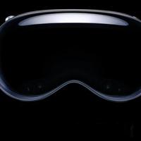 Vision Pro真实使用报告：3万块买个电子摆件？