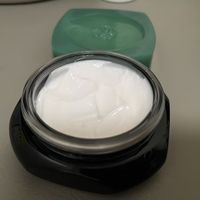 化妆师私藏:5款妆前面霜实测,谁能让粉底液在夏天也不裂?
