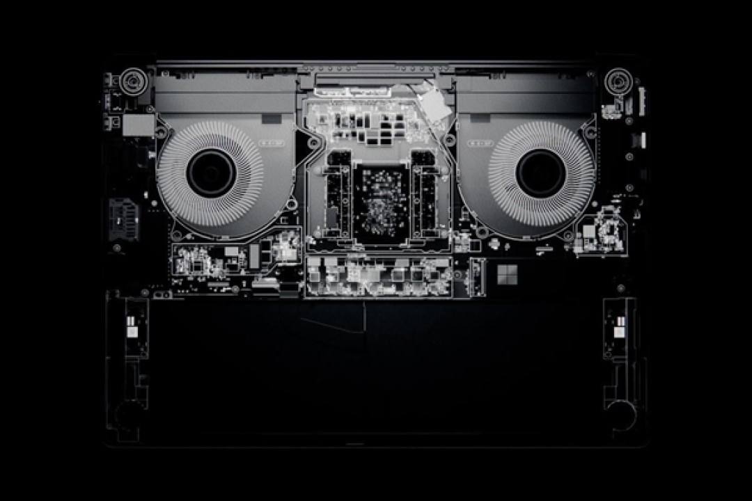 史上最强Surface来了：微软Surface Laptop Ultra正式发布