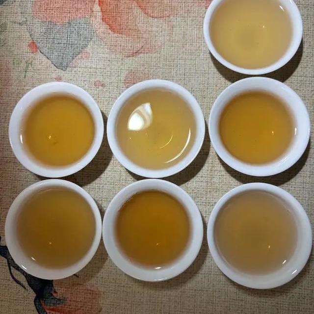 400-500元茶礼怎么选？三款热门大红袍深度对比，送对人不踩雷